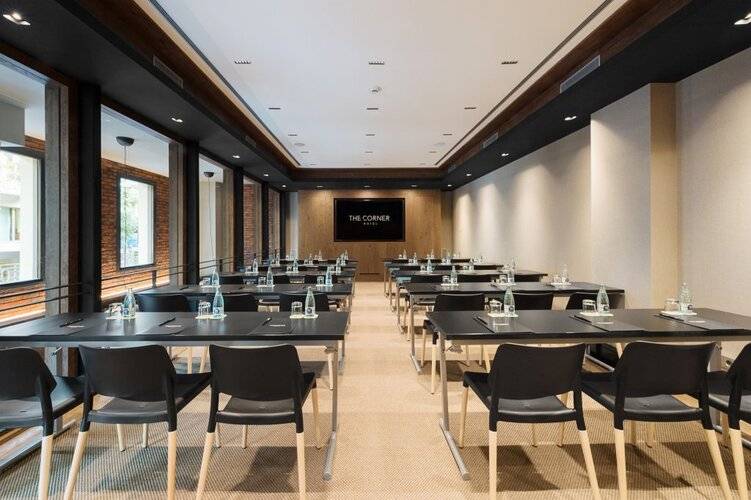 The Corner Hotel — фото 27