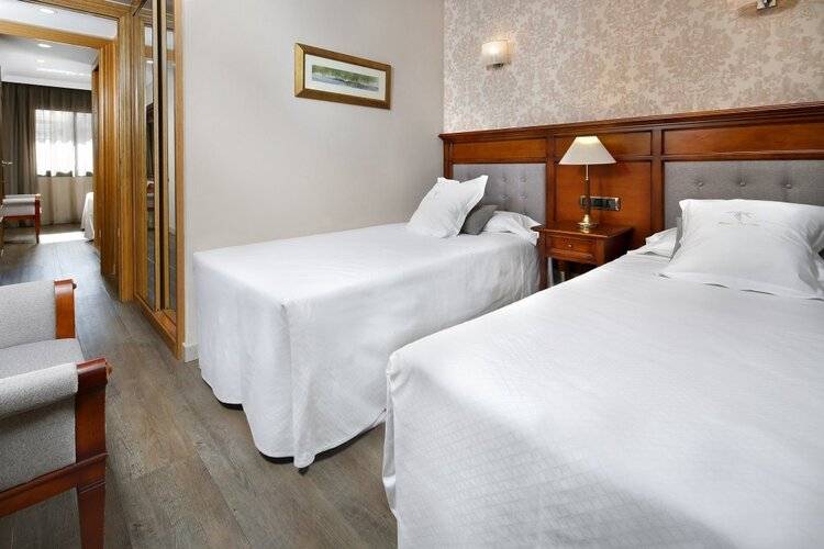 Aparthotel Hispanos 7 Suiza — фото 29