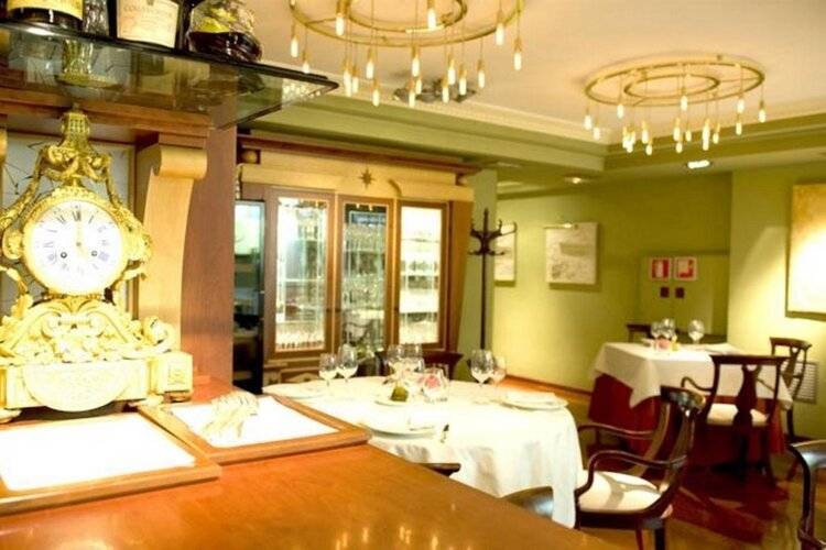 Aparthotel Hispanos 7 Suiza — фото 12