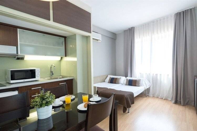 Aparthotel Senator Barcelona — фото 6