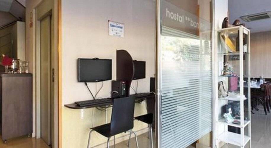 Hostal Bcn Port — фото 2