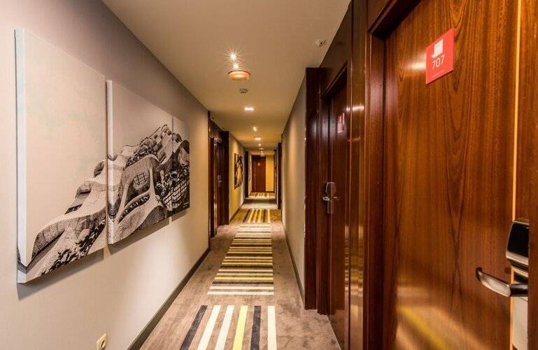 Leonardo Hotel Barcelona Gran Via — фото 12