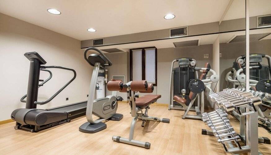 Hotel Ilunion Almirante — фото 4