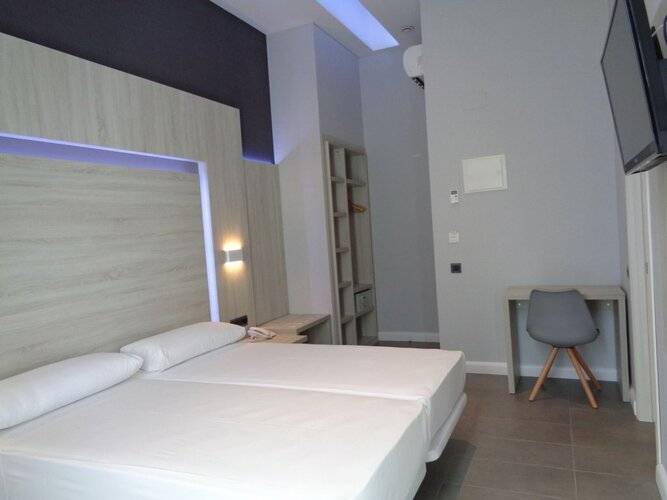 Plaza Goya Rooms — фото 11