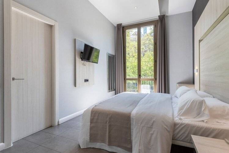 Plaza Goya Rooms — фото 31