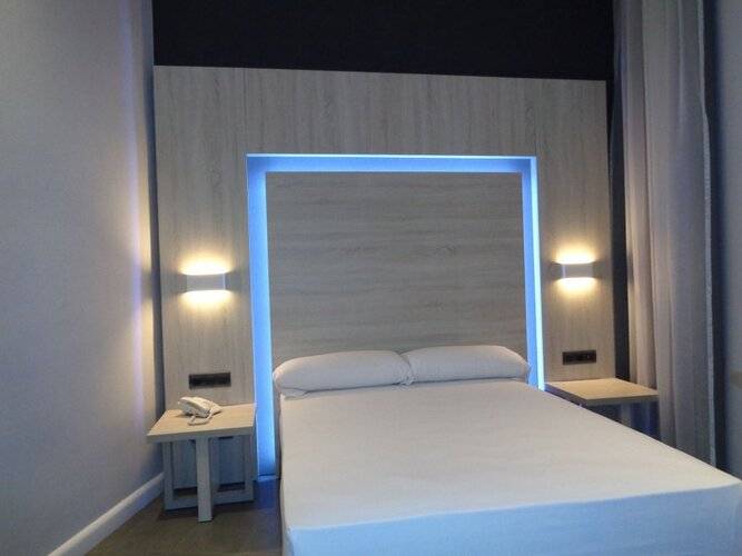 Plaza Goya Rooms — фото 8