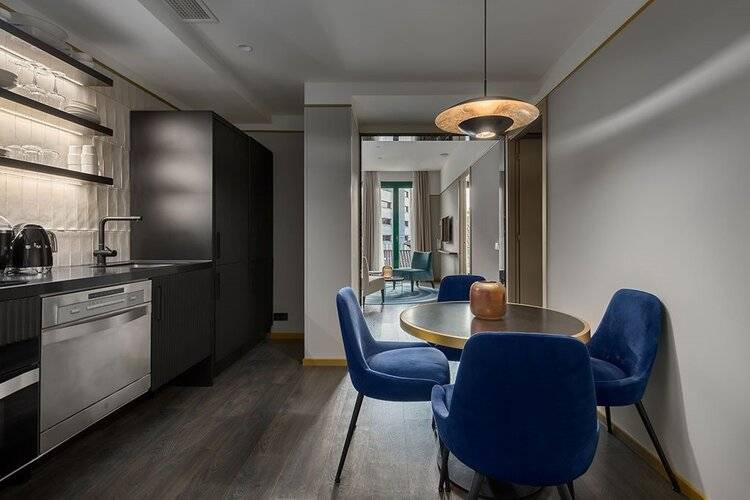 Be Mate Paseo De Gracia — фото 4