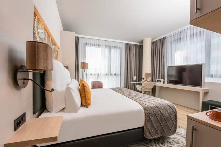 Leonardo Royal Hotel Barcelona Fira — фото 18