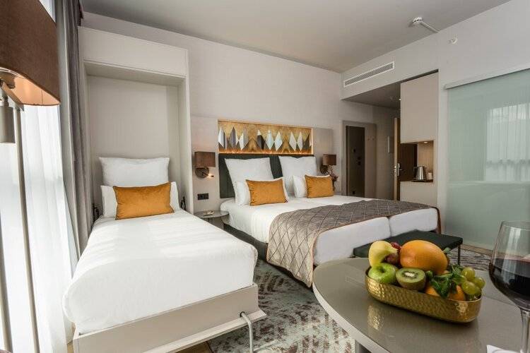 Leonardo Royal Hotel Barcelona Fira — фото 10