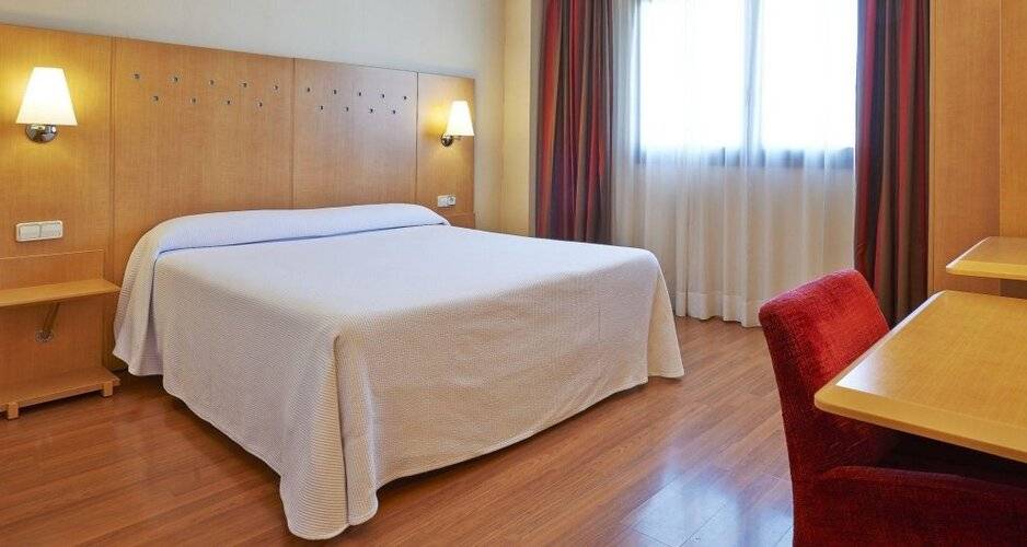 Catalonia La Maquinista — фото 24