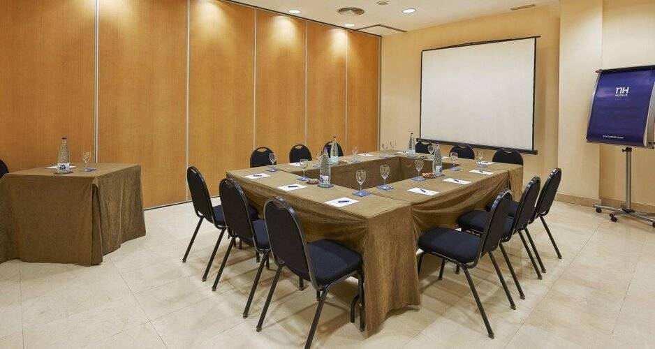 Catalonia La Maquinista — фото 28