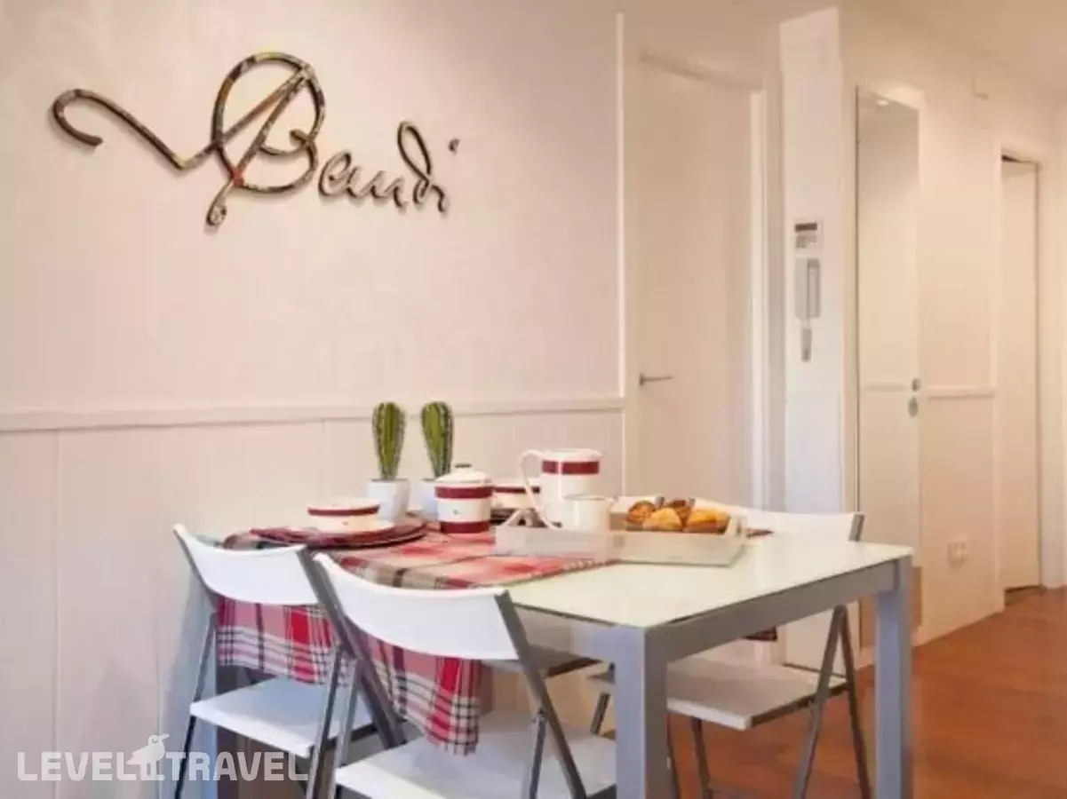 Enjoybcn Gaudi Apartments