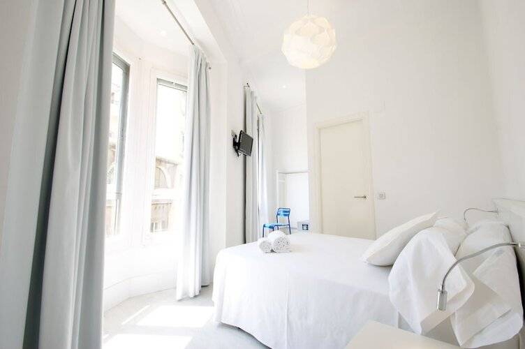 Hostal Express By Gaiarooms — фото 3