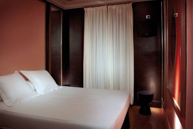 La França Travellers (Adults Only 18+) — фото 4