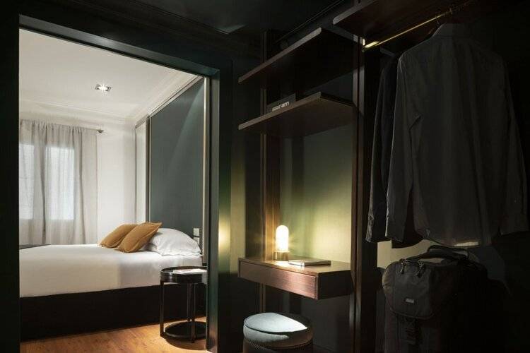 La França Travellers (Adults Only 18+) — фото 12