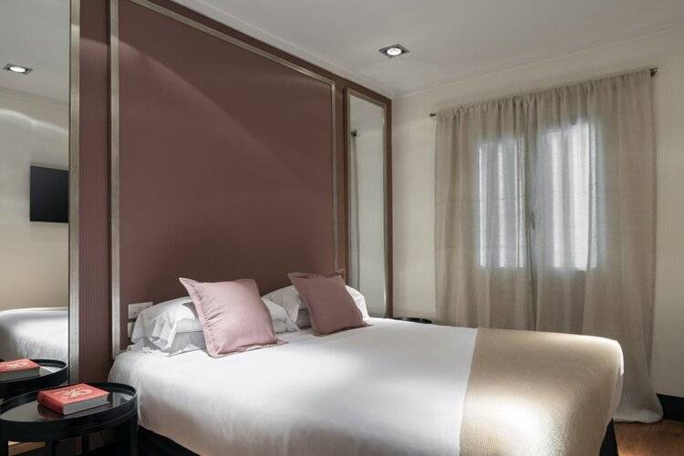 La França Travellers (Adults Only 18+) — фото 18