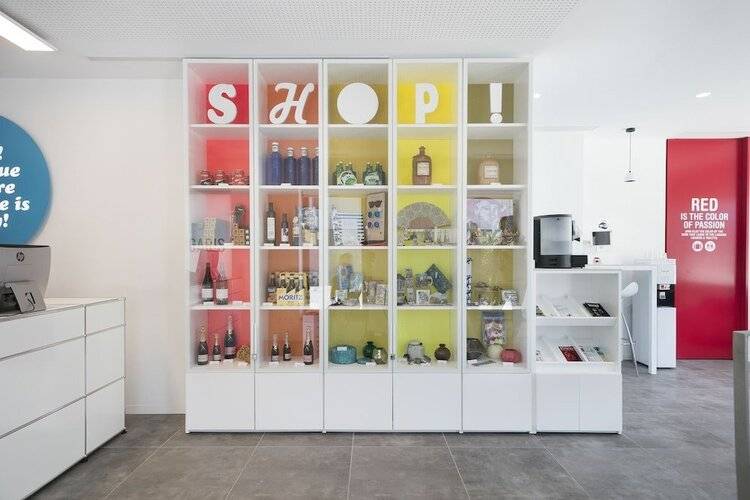 Lugaris Beach - Apartments — фото 16