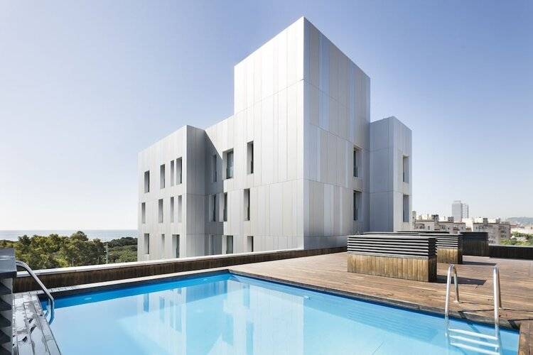 Lugaris Beach - Apartments — фото 5