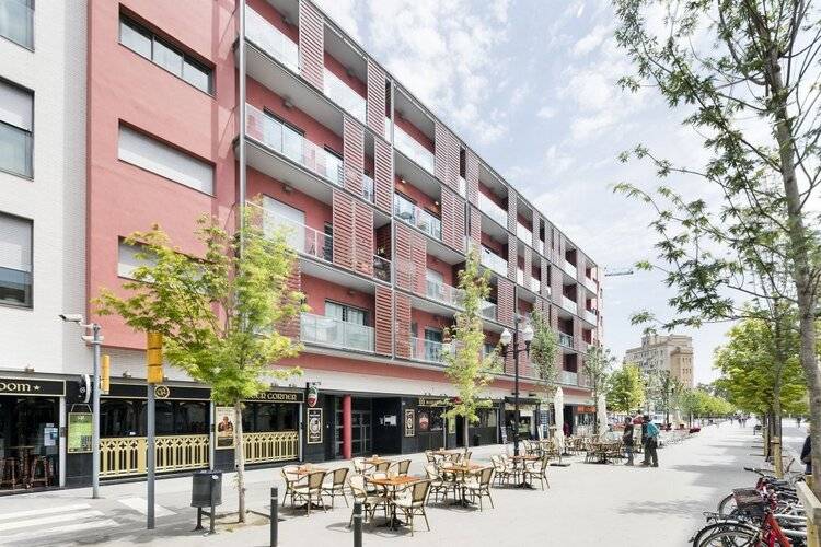 Lugaris Rambla — главное фото