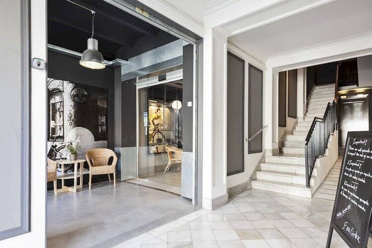 Fira Centric Apartments By Gaiarooms — фото 30