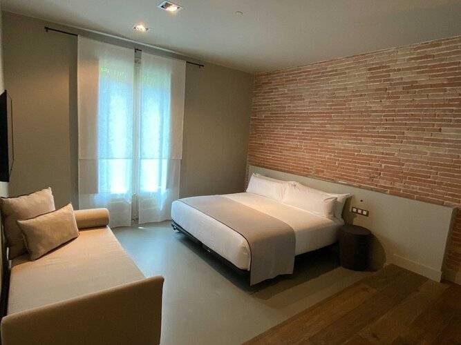 Uma Suites Pau Claris — фото 18