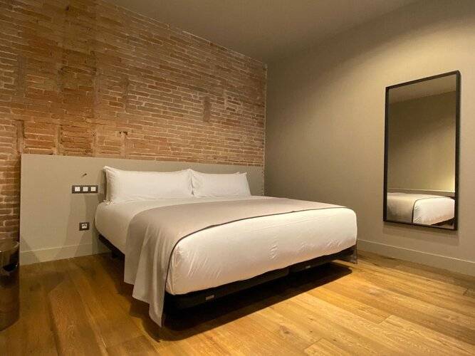 Uma Suites Pau Claris — фото 8