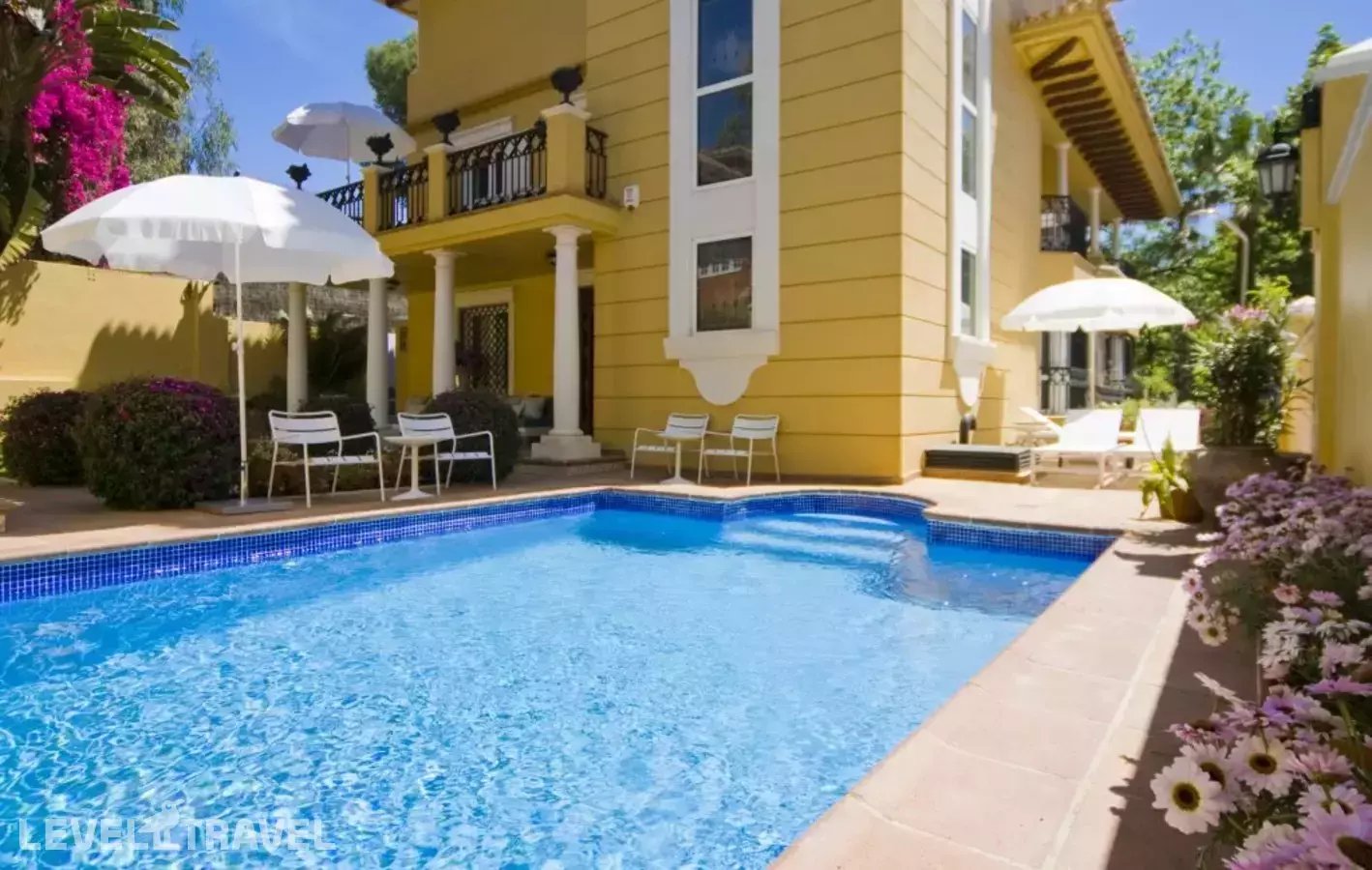 Hotel Boutique Villa Lorena By Charming Stay