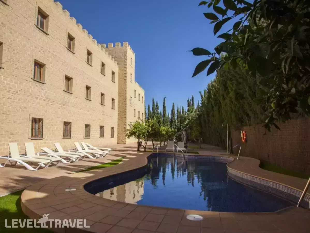 Hotel Plaza Del Castillo