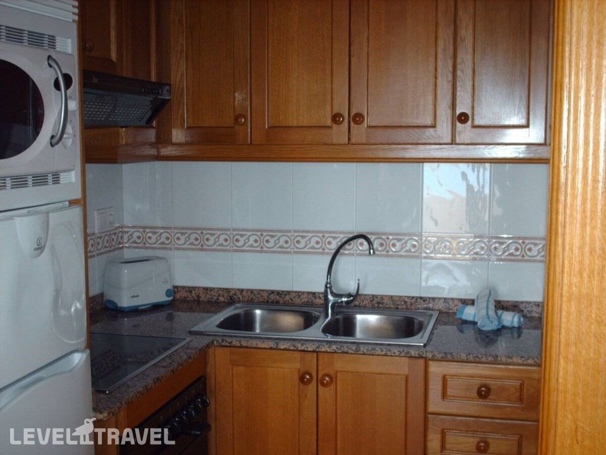 Изображение отеля 8