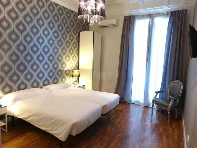 Aptbcn Super Balmes Guest House — фото 27