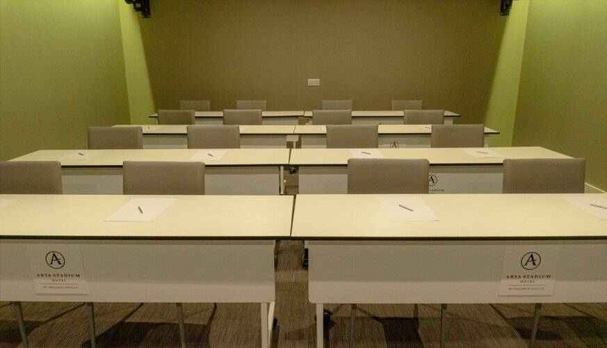 Arya Stadium Hotel — фото 18