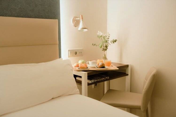 Arya Stadium Hotel — фото 2