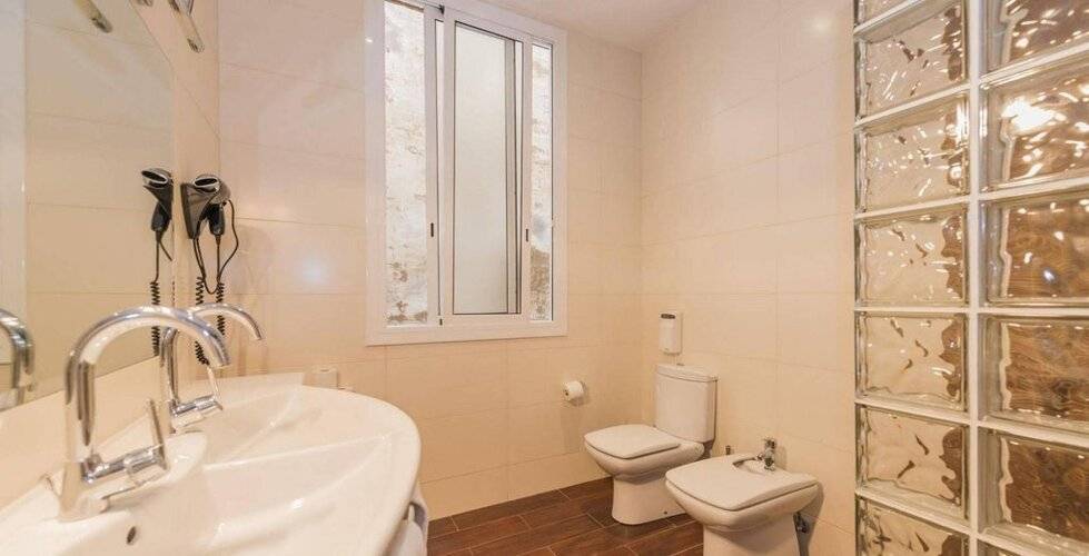 Hostal Girona — фото 14