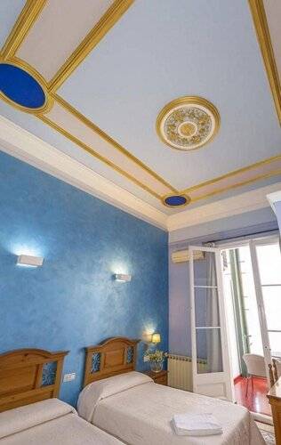 Hostal Girona — фото 9