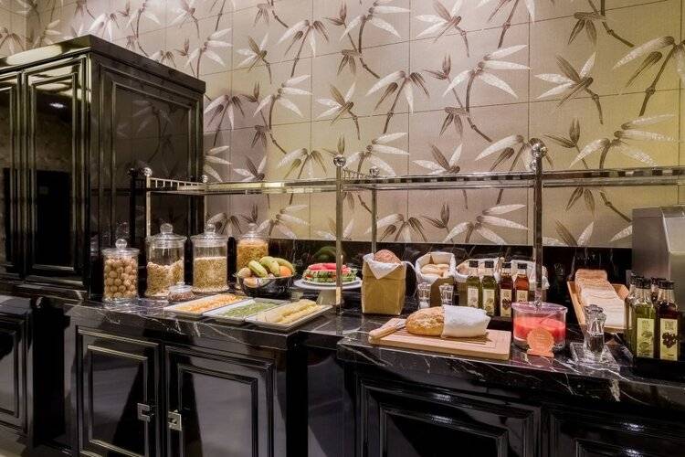 Room Mate Anna — фото 23