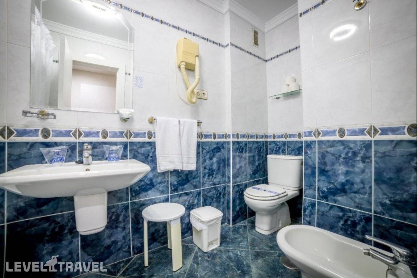 Изображение отеля 3