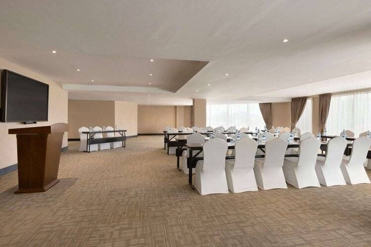 Ramada Resort By Wyndham Dar Es Salaam