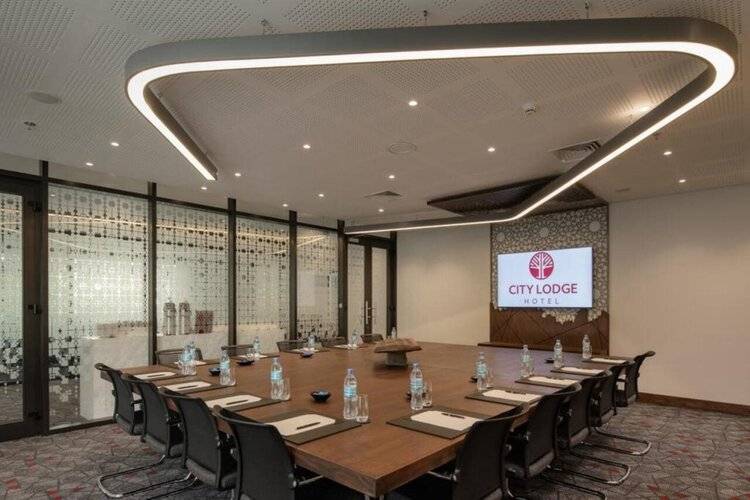 Crowne Plaza Dar Es Salaam, An Ihg Hotel