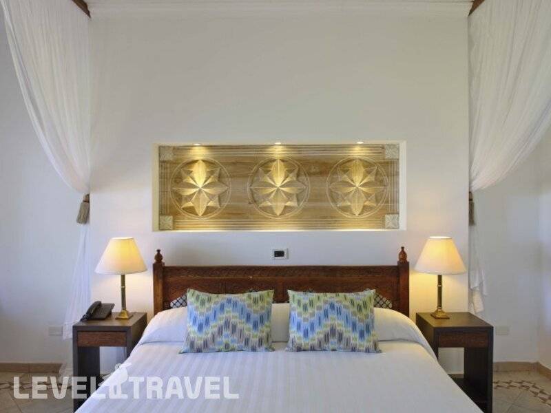 Фотография Bluebay Beach Resort And Spa