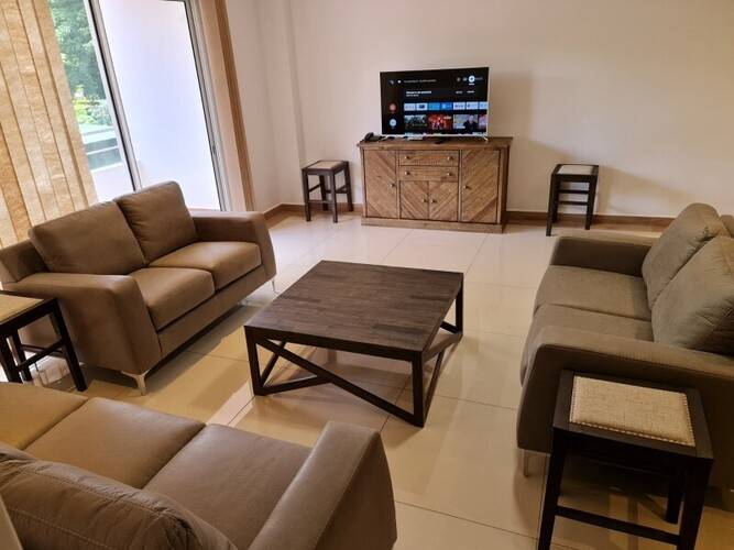 Royale Suites Luxury Apartments