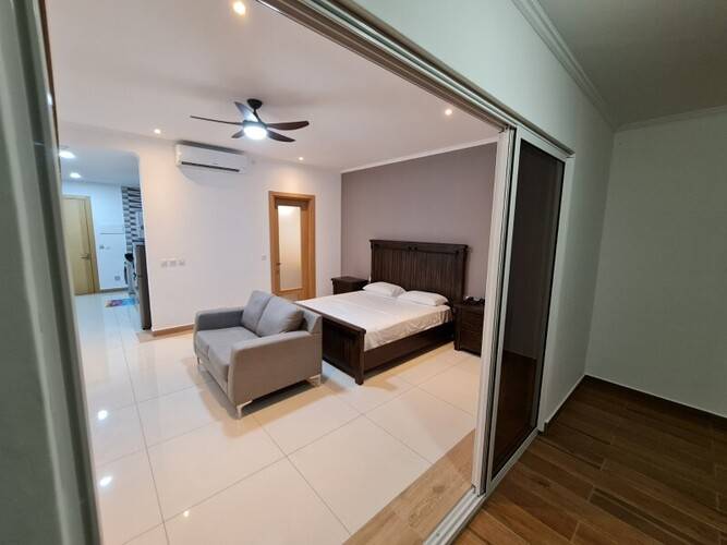 Royale Suites Luxury Apartments