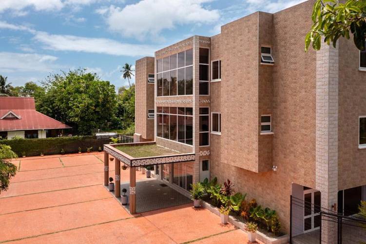 Royale Suites Luxury Apartments