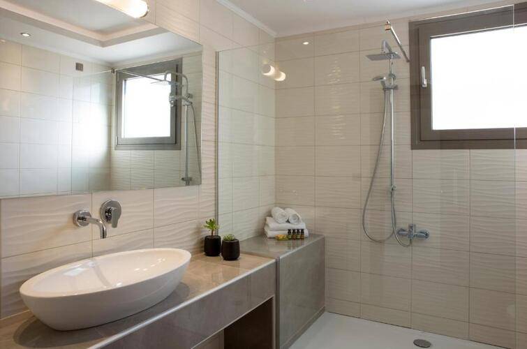 Ajul Luxury Hotel & Spa Resort
