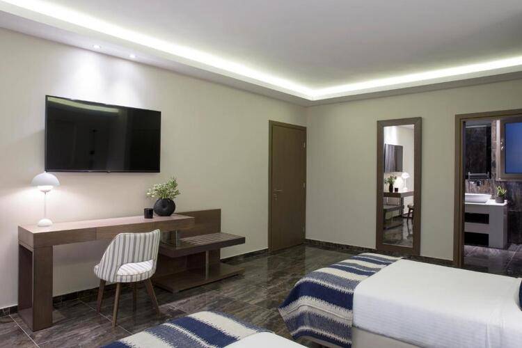 Ajul Luxury Hotel & Spa Resort