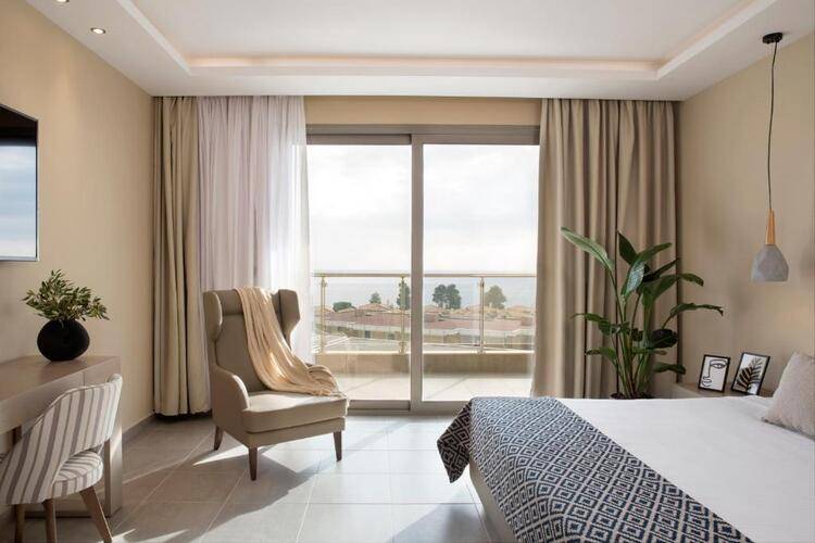 Ajul Luxury Hotel & Spa Resort