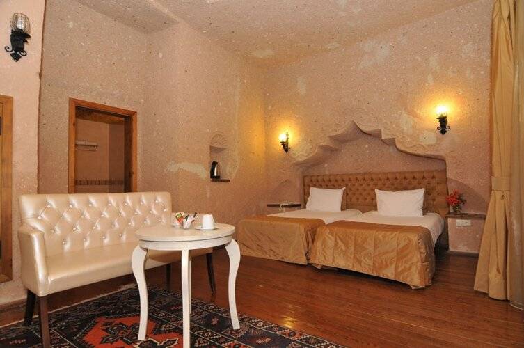 Alfina Cave Hotel