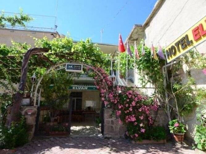 Hotel Elvan Cave House