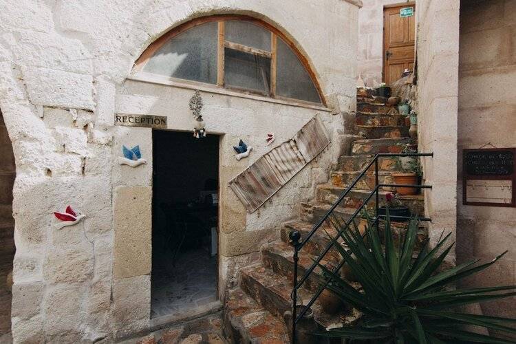7 Oda Kapadokya Cave House