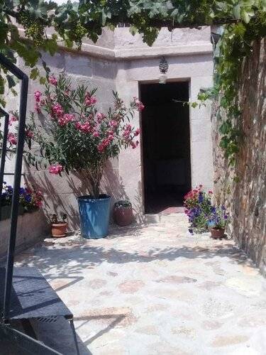 7 Oda Kapadokya Cave House