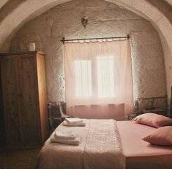 $item['hotel']['name']